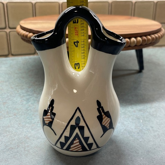 Native American Ceramic Singed Small Wedding Vase Signed M Reed 1991 - Picture 7 of 9